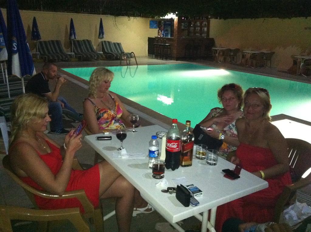 Caner Hotel Kemer Exteriör bild